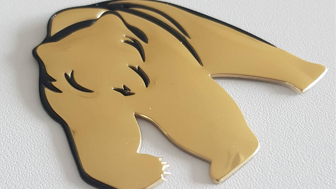 3D štítek CHROMOTION® vyobrazující logo firmy Grizzly | © RATHGEBER, k.s.